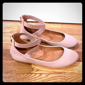 Nude Ballet Flats